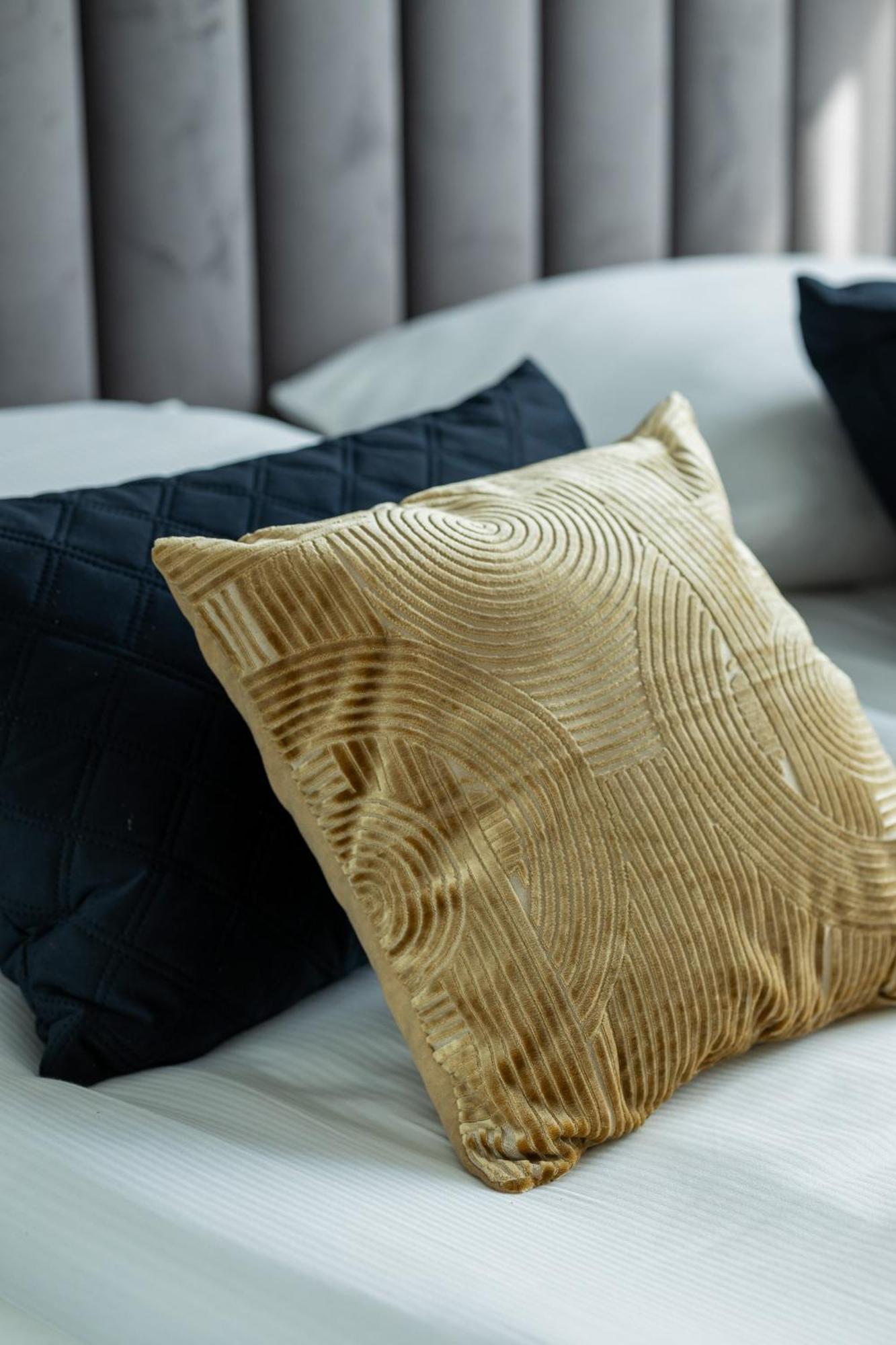Cozy With Air Conditioner And Parking By Renters * Warschau